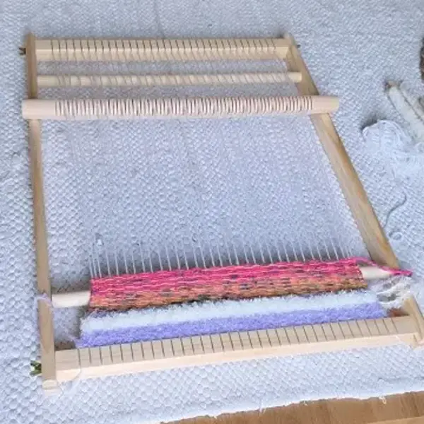 LoomCraft weaving loom, Medium, photographed by a verified buyer in Netherlands